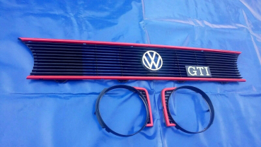 GTI Grill komplett mit Chromemblem und GTI-Schild