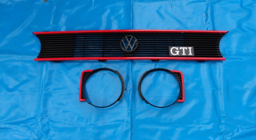 VW Golf 1 GTI Grill mit Emblem und Schild